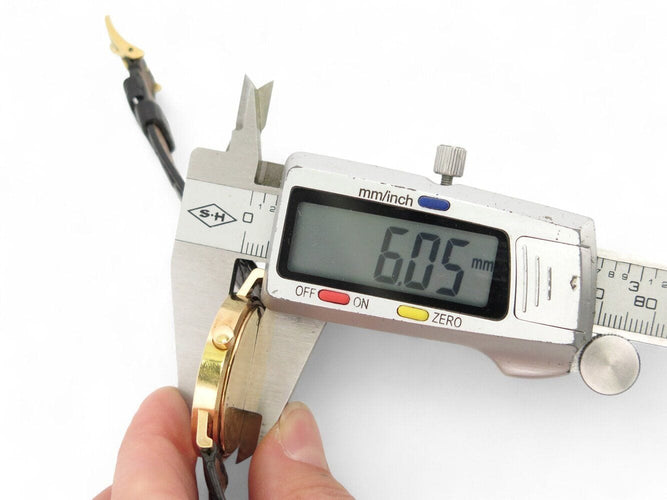 Montre vintage montre BULGARI bb33gl 33mm or jaune 18k bracelet croco  quartz 58 Facettes 270124