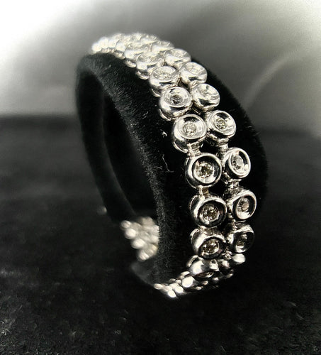 Bracelet Bracelet rivière or blanc double orné de 80 brillants de 0,03 carat chacun 58 Facettes