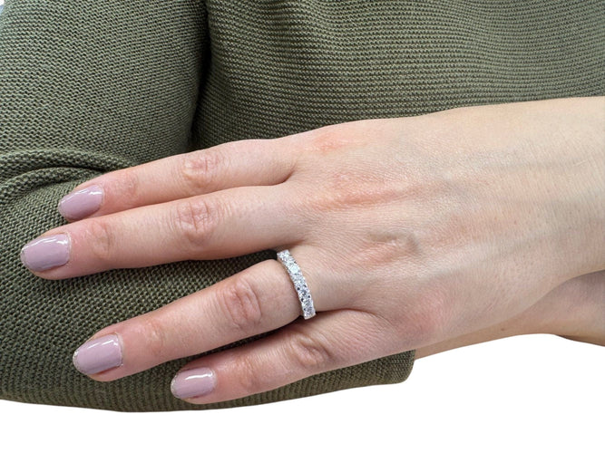 Bague 54 Demi alliance or blanc 7 Diamants 58 Facettes All.Demi.FA.45-B