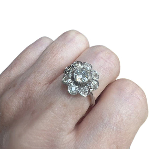 Bague BAGUE art déco en or et diamants 58 Facettes Q147B