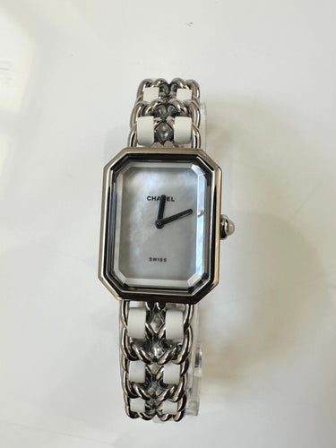 CHANEL - Montre Première en acier et cuir XXL 58 Facettes