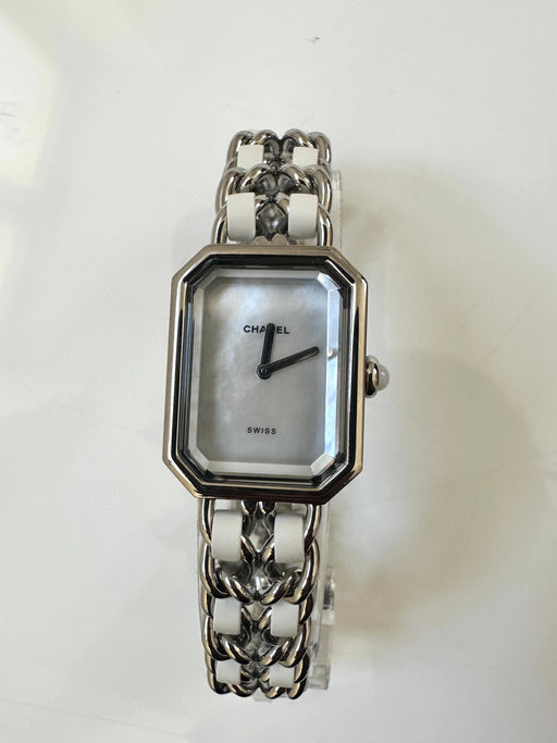 CHANEL - Montre Première en acier et cuir XXL 58 Facettes