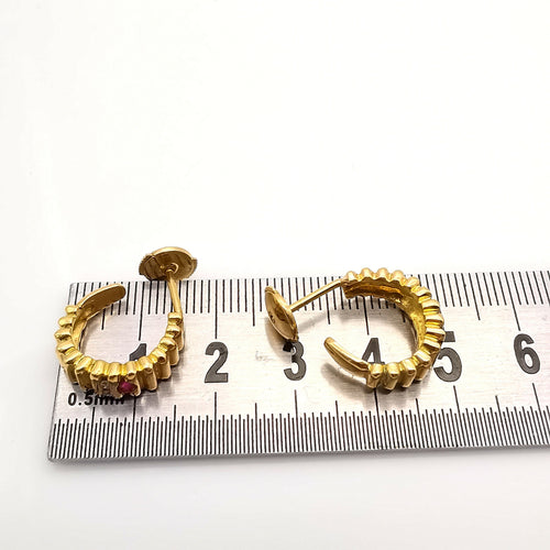 Boucles d'oreilles Boucles d'oreilles or jaune, diamants, rubis 58 Facettes