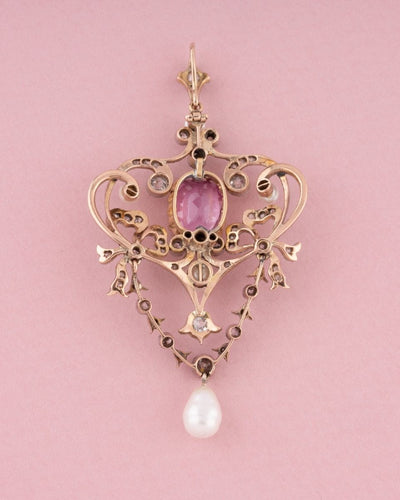 Pendentif Pendentif Belle Époque en or jaune 18k et platine, diamants, perles, saphir rose 58 Facettes