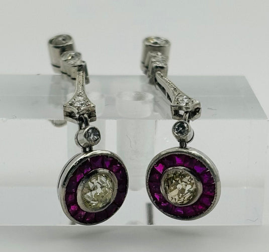Boucles d'oreilles Boucles d'oreilles rubis style Art déco œil-de-perdrix 58 Facettes 50203