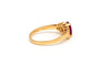 Bague 49 Bague contemporaine en or jaune sertie d'un rubis et de diamants 58 Facettes 22365