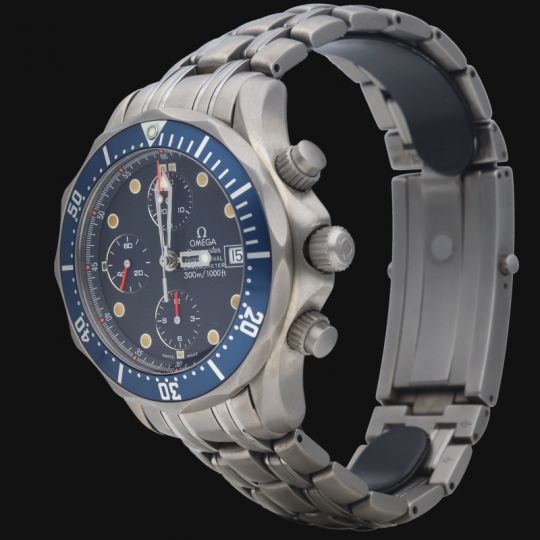 Omega Montre Seamaster Diver 300M Chronograph Titan