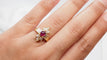 Bague 53 Bague fleur or jaune, cabochon de rubis et diamants 58 Facettes 30364