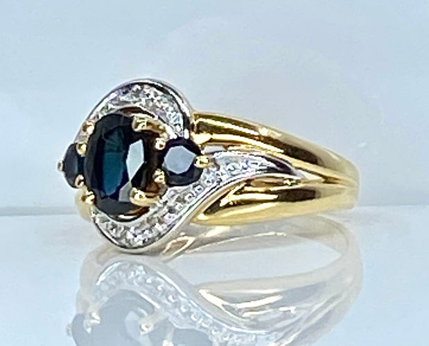 Bague 54 Bague jonc en or jaune en saphirs et diamants 58 Facettes AB575