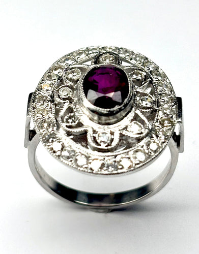 Bague 53 Bague Art Déco en platine sertie de rubis et de diamants (1,52 ct), ornée d'un motif en grappe. 58 Facettes Q407B