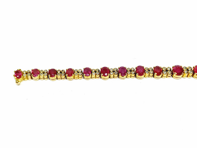 Bracelet or jaune diamants rubis