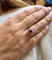 Bague 52 Bague ancienne en or blanc rubis et diamants 58 Facettes