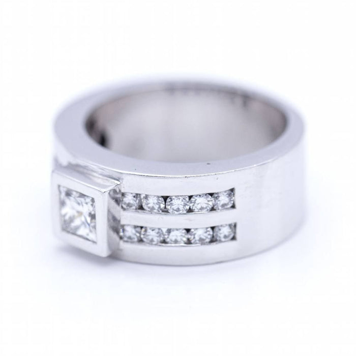 Bague 55 Bague en or blanc avec diamant taille princesse 58 Facettes N102887LF