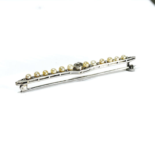 Broche Broche en Or Blanc, Diamants et Perles 58 Facettes