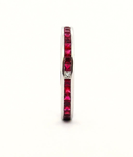 Ring 53 Alliance 18 carat white gold calibrated rubies and diamonds 58 Facettes