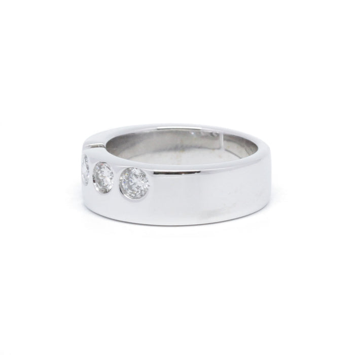 Bague - or blanc et diamants