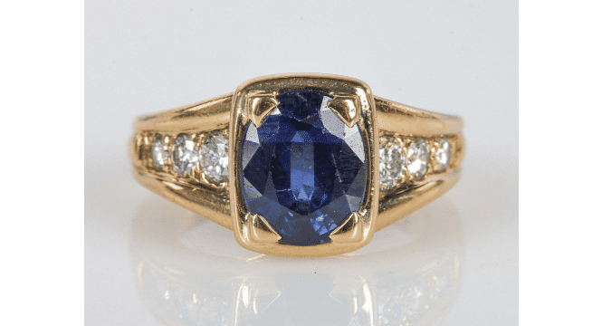 Bague 51 MAUBOUSSIN - Bague or jaune centrée d'un beau saphir 58 Facettes