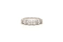 Bague contemporaine en or blanc 18 carats sertie de diamants