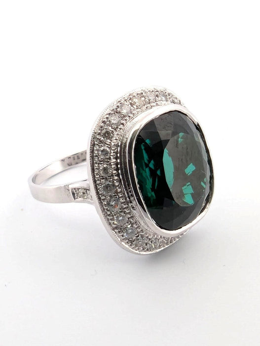 Bague en or blanc avec tourmaline verte et diamants