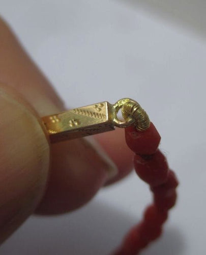 Bracelet Bracelet régional XIXe corail facetté 58 Facettes