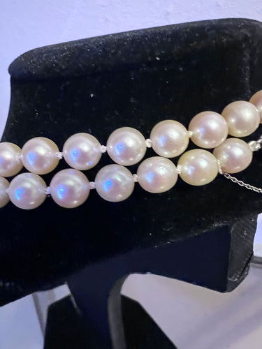 Collier Sautoir collier choker 80 perles de culture Akoya fermoir or et diamants 65,5 cm 58 Facettes