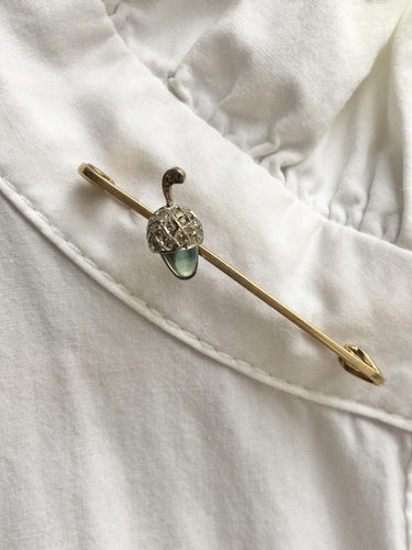 Broche Broche victorienne en or jaune 18k et platine, saphir cabochon et diamants 58 Facettes