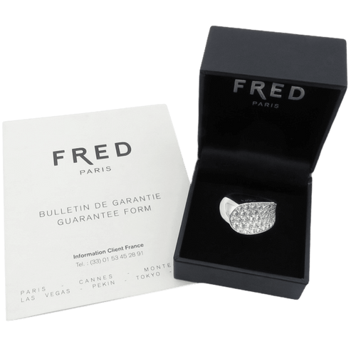 Bague 52 Bague Fred Candy en or gris 18K avec 2,70 cts de diamants G-VS - Taille 52 58 Facettes FB06061