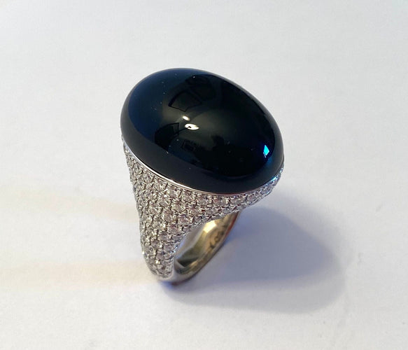 Chantecler - Bague Cherie en or blanc 18 carats, onyx et diamants