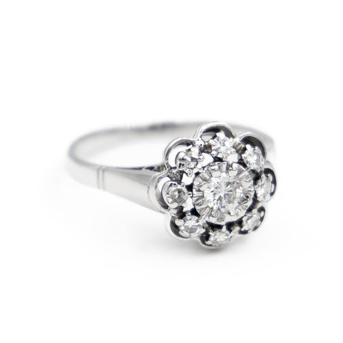 Bague 64 Bague Marguerite Or blanc Diamant 58 Facettes 1720542CN