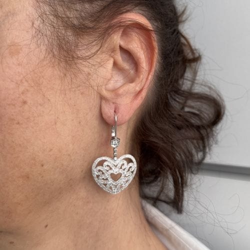 Boucles d'oreilles Boucles d'oreilles pendantes Coeur diamants 58 Facettes 28314