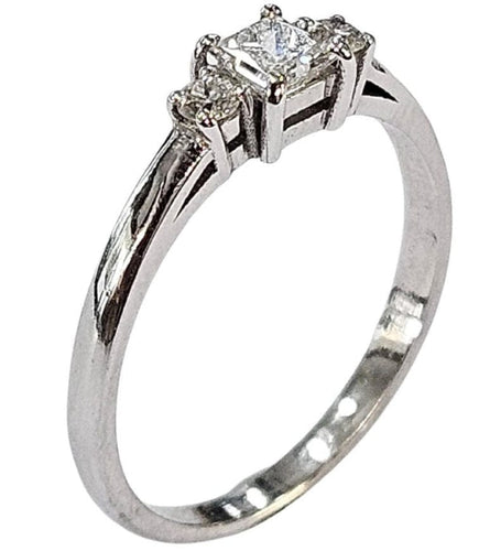 Bague Bague en or blanc faite main, diamant naturel taille princesse 58 Facettes E01