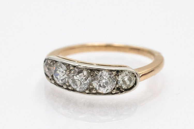 53 Antique ring with old brilliant-cut diamonds, early 20th century 58 Facettes 11295