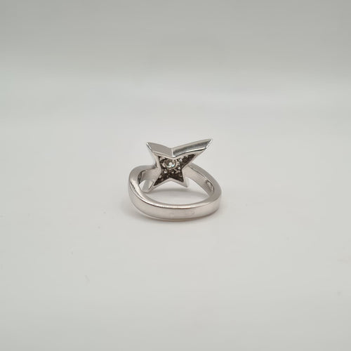 Bague 54 Bague étoile or blanc sertie de diamants 58 Facettes