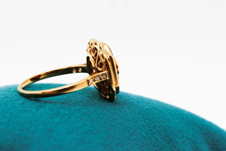 Bague 54 Bague or jaune, rubis et diamants 58 Facettes 240344