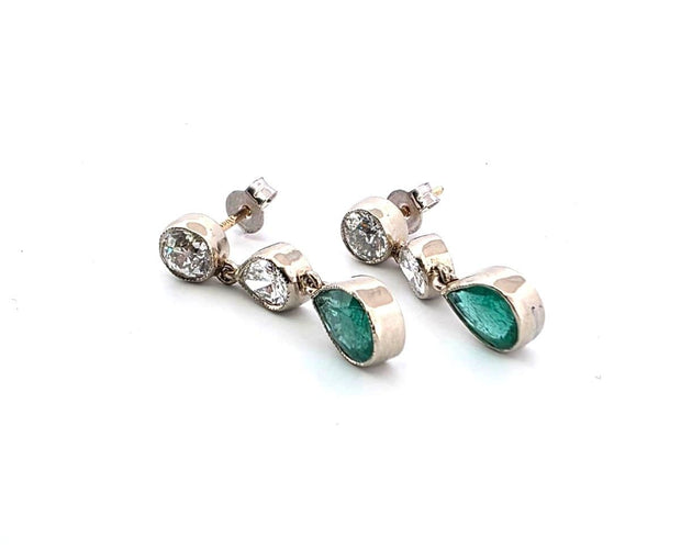 Boucles d'oreilles Boucles d'oreilles vintage en or blanc avec diamants et émeraudes 58 Facettes