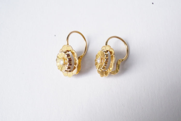 Boucles d'oreilles Boucles d'oreilles dormeuses perles 58 Facettes