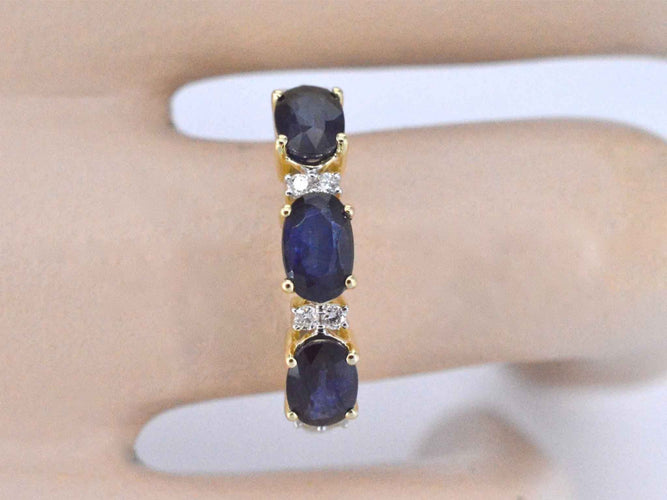 Bague Bague en or avec diamants et saphir 58 Facettes 2123