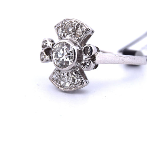 Bague 56 BAGUE EN OR BLANC AVEC DIAMANTS 58 Facettes