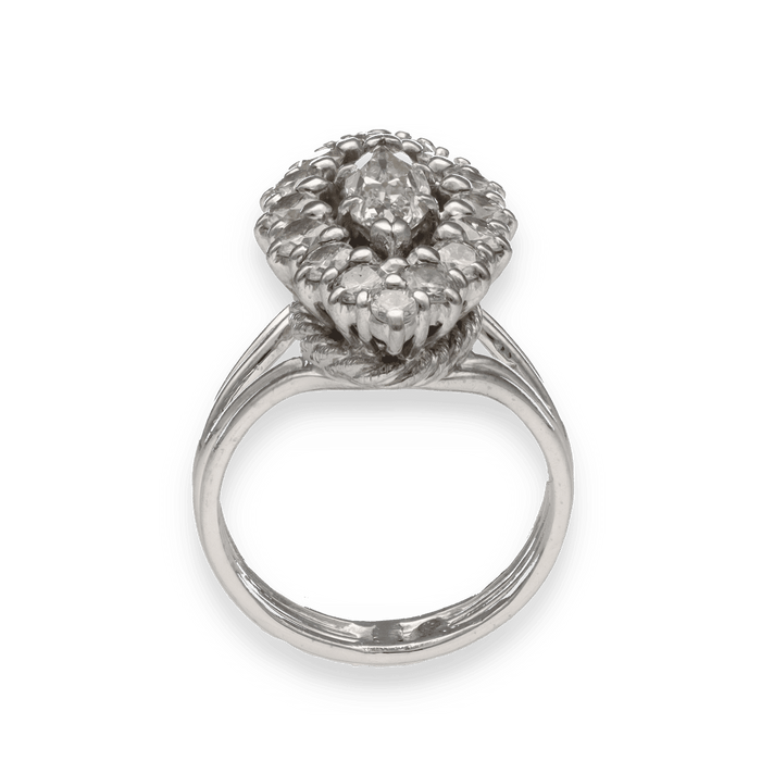 Bague marquise en or gris diamants brillants et navette