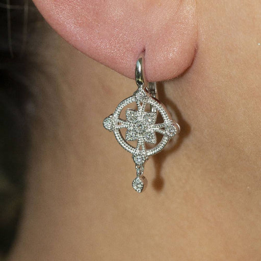 Boucles d'oreilles Boucles d'oreilles vintage ALT en or et diamants 58 Facettes D361158SP