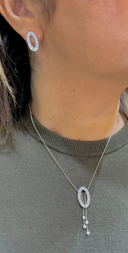 Boucles d'oreilles Parure collier et boucles d’oreilles or blanc et diamants 58 Facettes