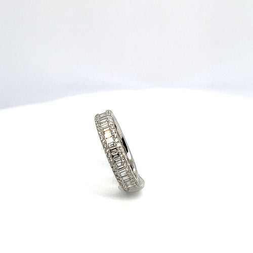 Bague 53.8 Alliance en Or Blanc et Diamants 58 Facettes