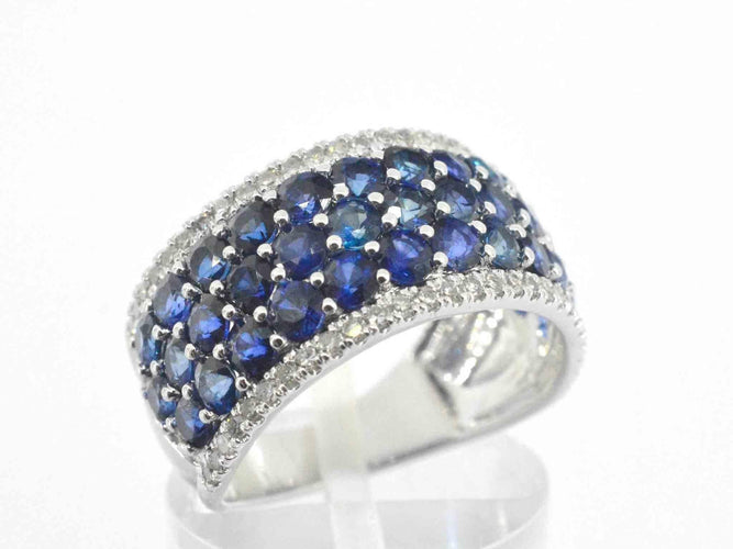 Bague 54 Bague en or blanc avec saphirs et diamants 58 Facettes 2355