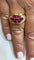 Bague vintage en or jaune , rubis et diamants