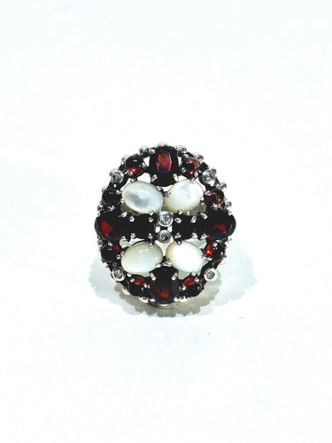 Bague 63 Bague Argent, Nacre Et Grenats 58 Facettes