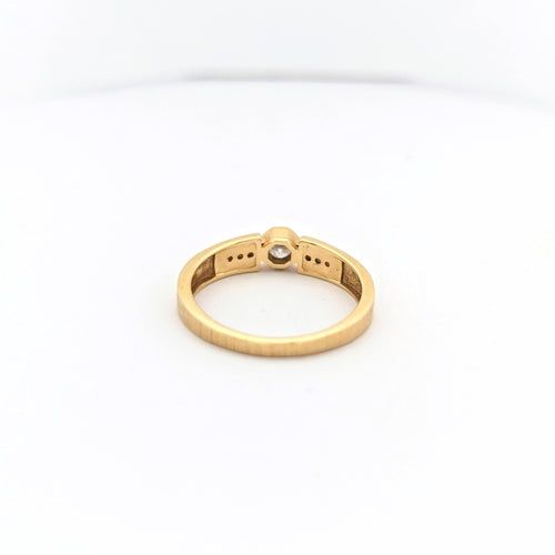 Bague 52 Bague or jaune et diamants 58 Facettes 30097