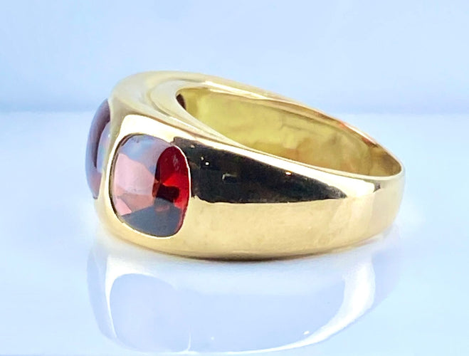 Bague 51.5 Bague en or jaune 18 carats ornée de 3 grenats 58 Facettes AB563
