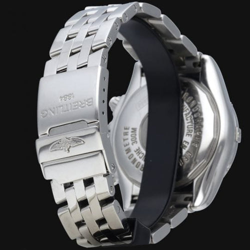 Montre Montre chronographe Breitling Chronomat Evolution 58 Facettes MT42031