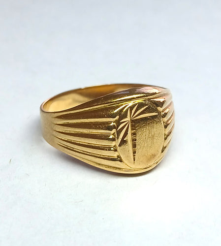 Bague 54 Bague chevalière en or jaune 58 Facettes 593/5