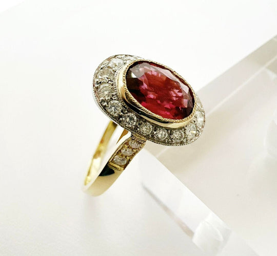 Bague 55 Bague vintage en or jaune avec rubellite et halo de diamants 58 Facettes 50347